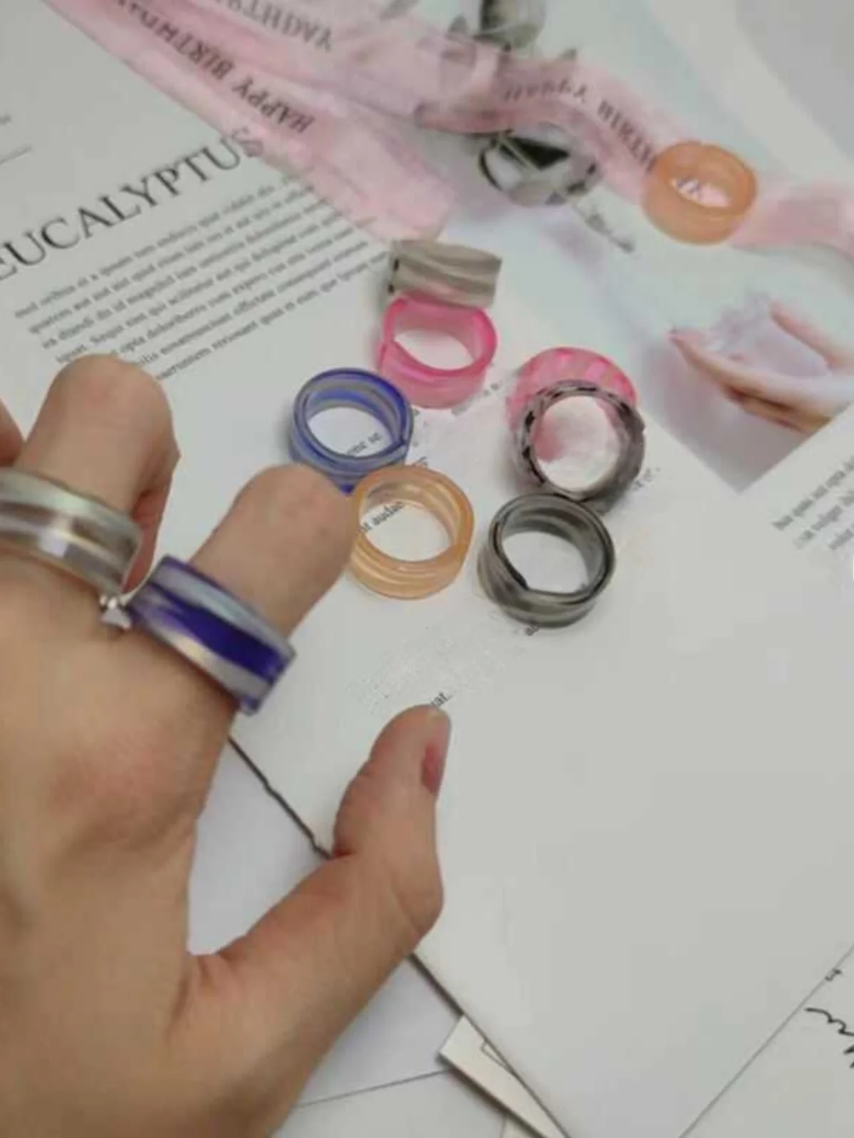 

Acrylic Resin adient Color Ring Open Sle Simple Faion Jewelry for Spring Summer Trendy Bloggers Choice Geometric Design