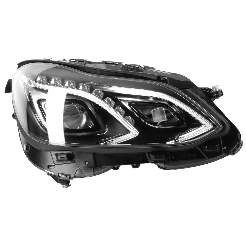 Nadaje się do Mercedes Benz E250 E300 E400 przednie reflektory 2013-2015 A2128202339 A2128202439