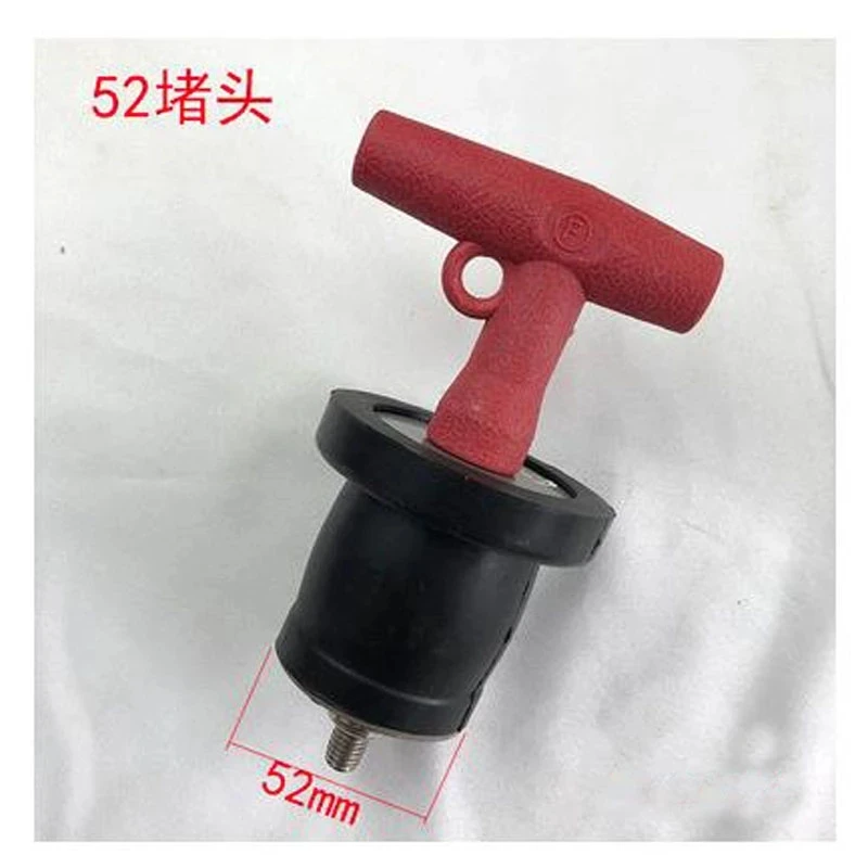 Leak Test of Pressure Tube With Rubber Expansion Plug of Automobile Radiator