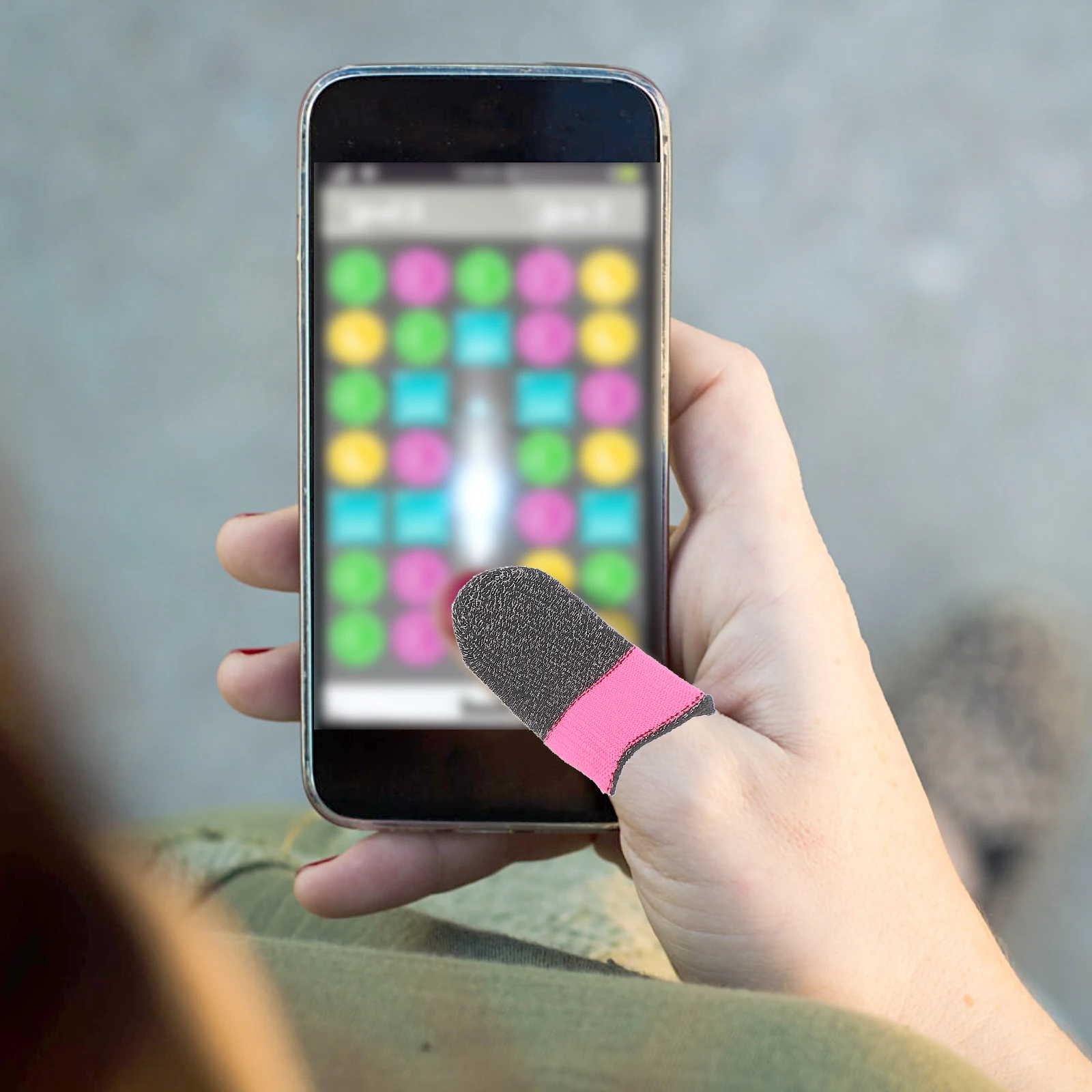 

4 Pairs Sweat-Resistant Gaming Finger Sleeves Comfortable Airy Finger Cover For Enhanced Gaming Experience