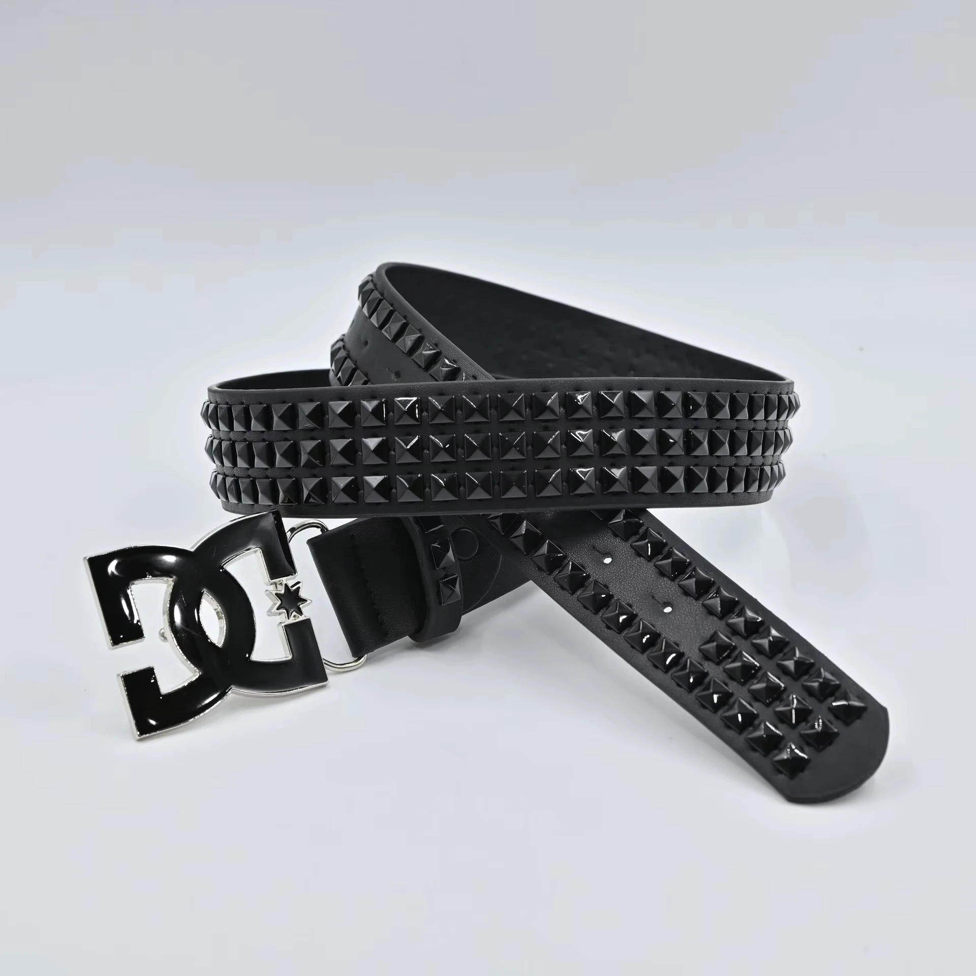 Fashion Y2K Rivet Leather Belt Versatile Embedded Decorative Belt Luxury Hot Girl Women's Rhinestone Belt Unique punk