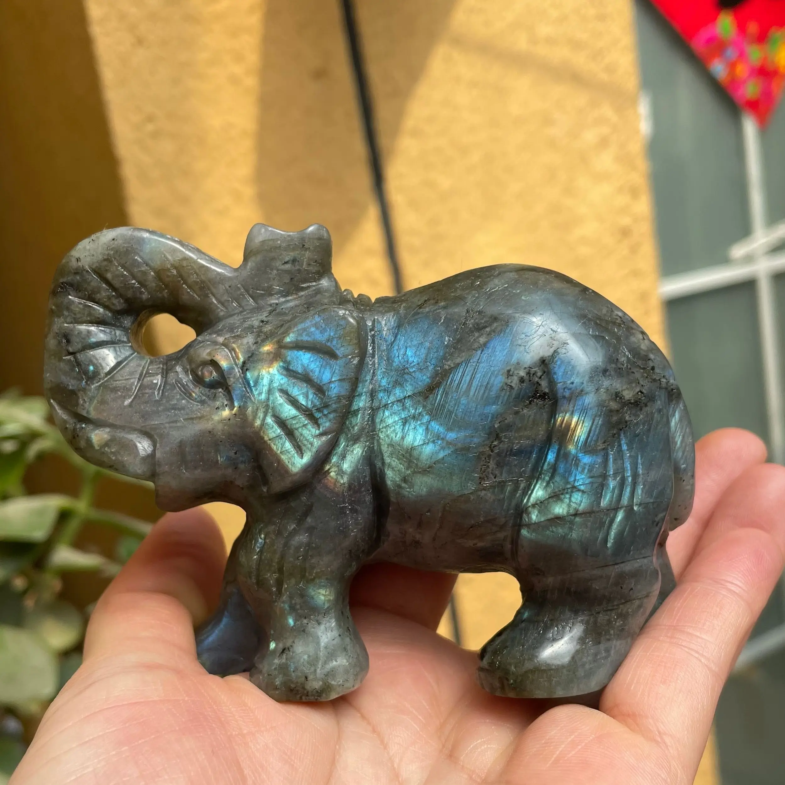 1PCNatural Crystal labradorite Elephant labradorite Animals Stone Energy Stone Crafts Small Decoration Home Decor Christmas Gift