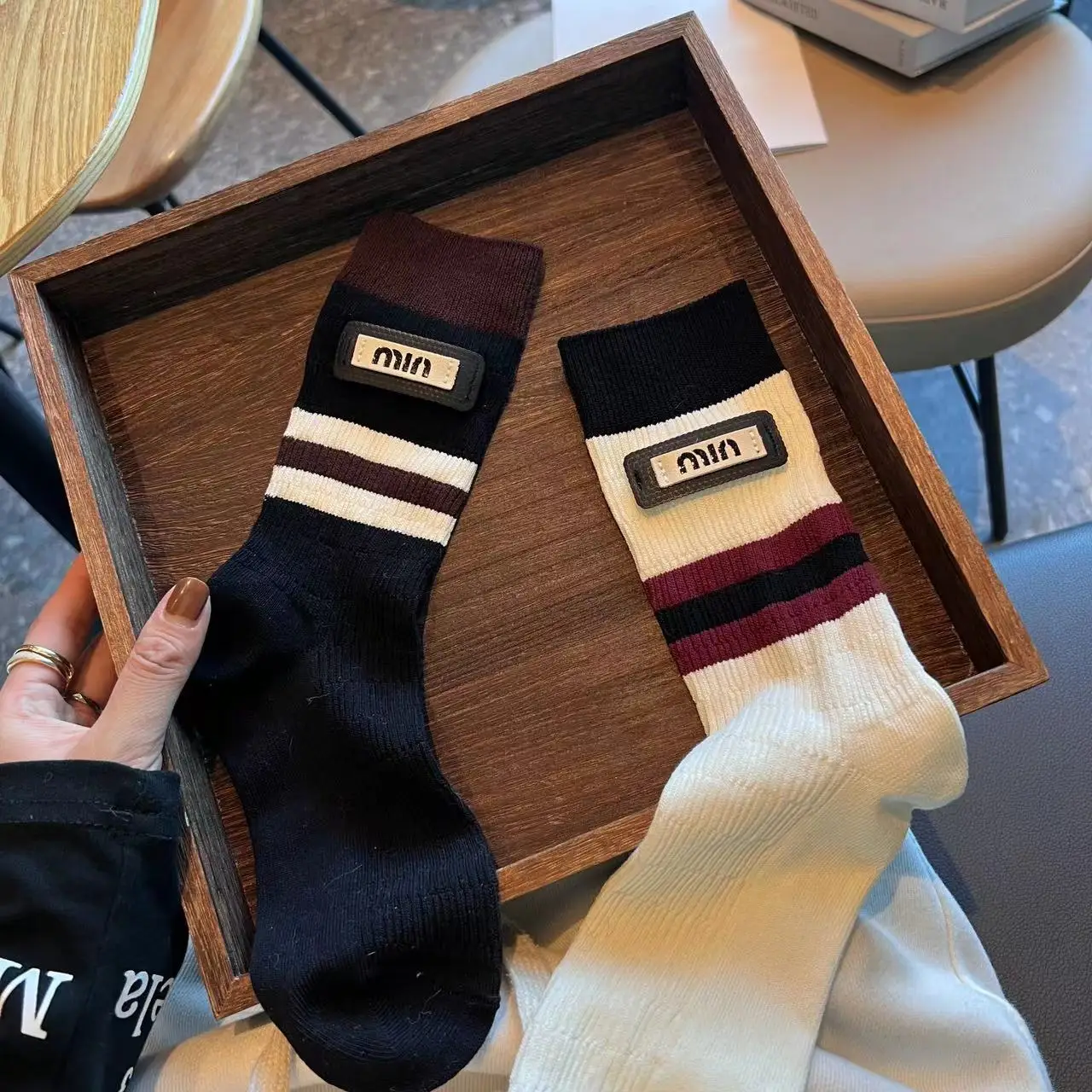 

2026 Luxury Cotton Socks for Women – 2 Pairs, Fashionable Patch Design, High-Quality, Soft & Comfortable Mid-Calf