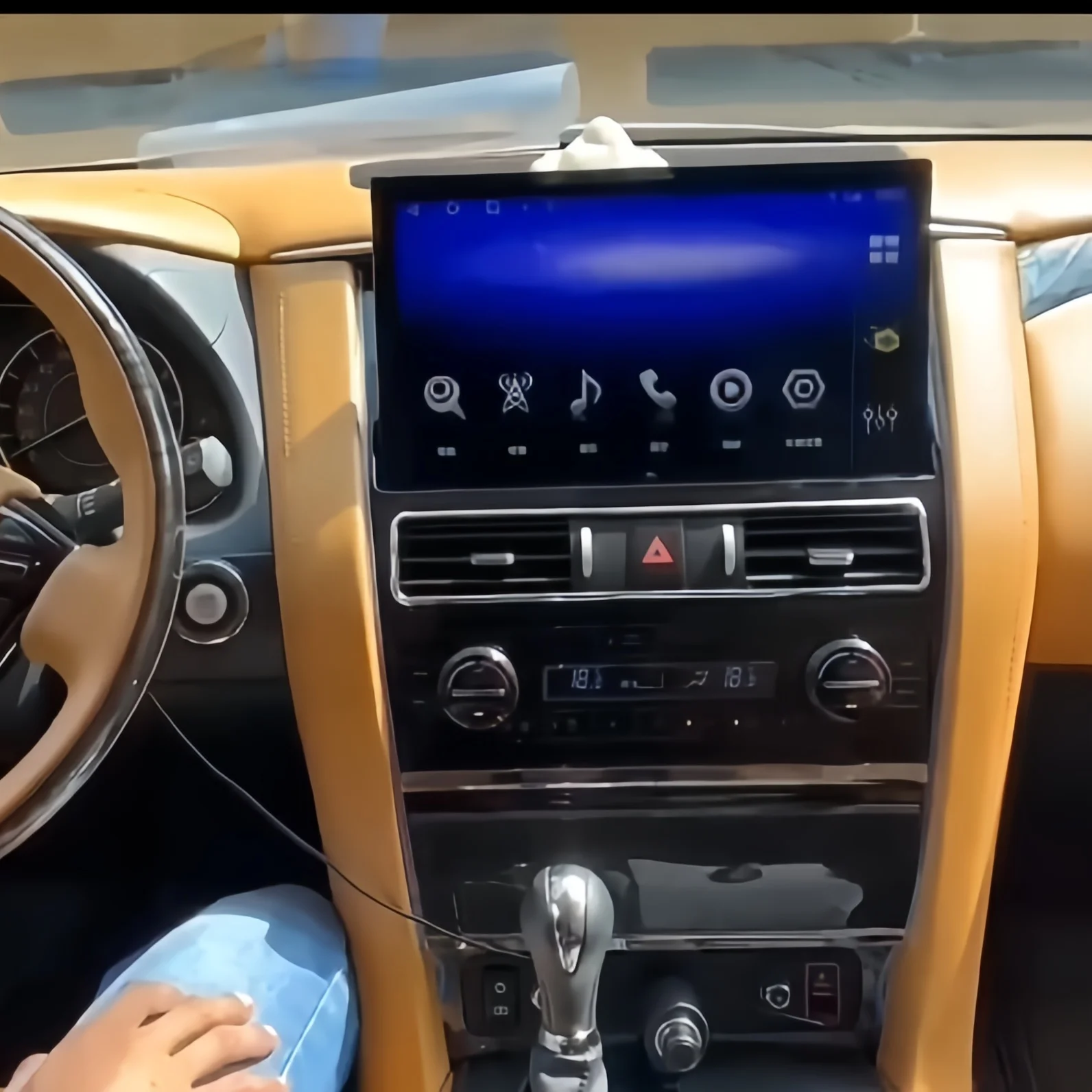 Android 14 Car Radio For Nissan Patrol Amada Y62 Y63 SE XE GPS Navi Multimedia Player  CarPlay HeadUnit Air conditioning IPS+DSP