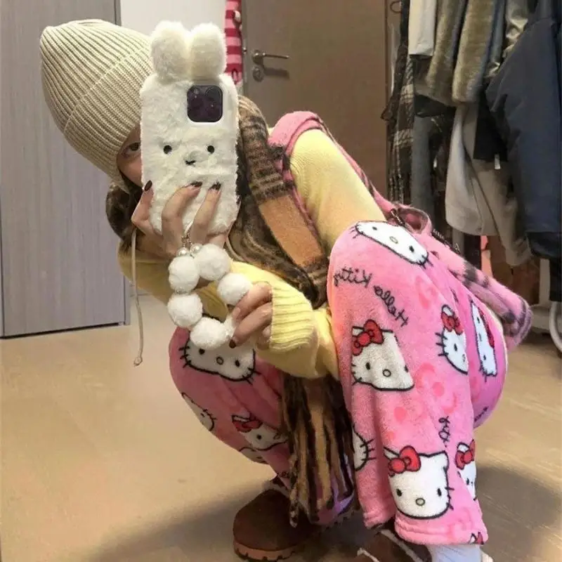 Sanrio 귀여운 파자마 바지 헬로 키티 산호 벨벳 워크 바지 고품질 여자 학생 패션 사계절 만화 따뜻한 집