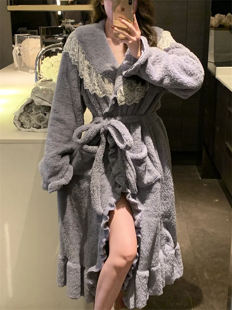 Women\'s Princess Bathrobe Lace Design Winter Warm Ladies Pajama Dressing Gown Solid Flannel Long Sleeve Kimono with Sashes