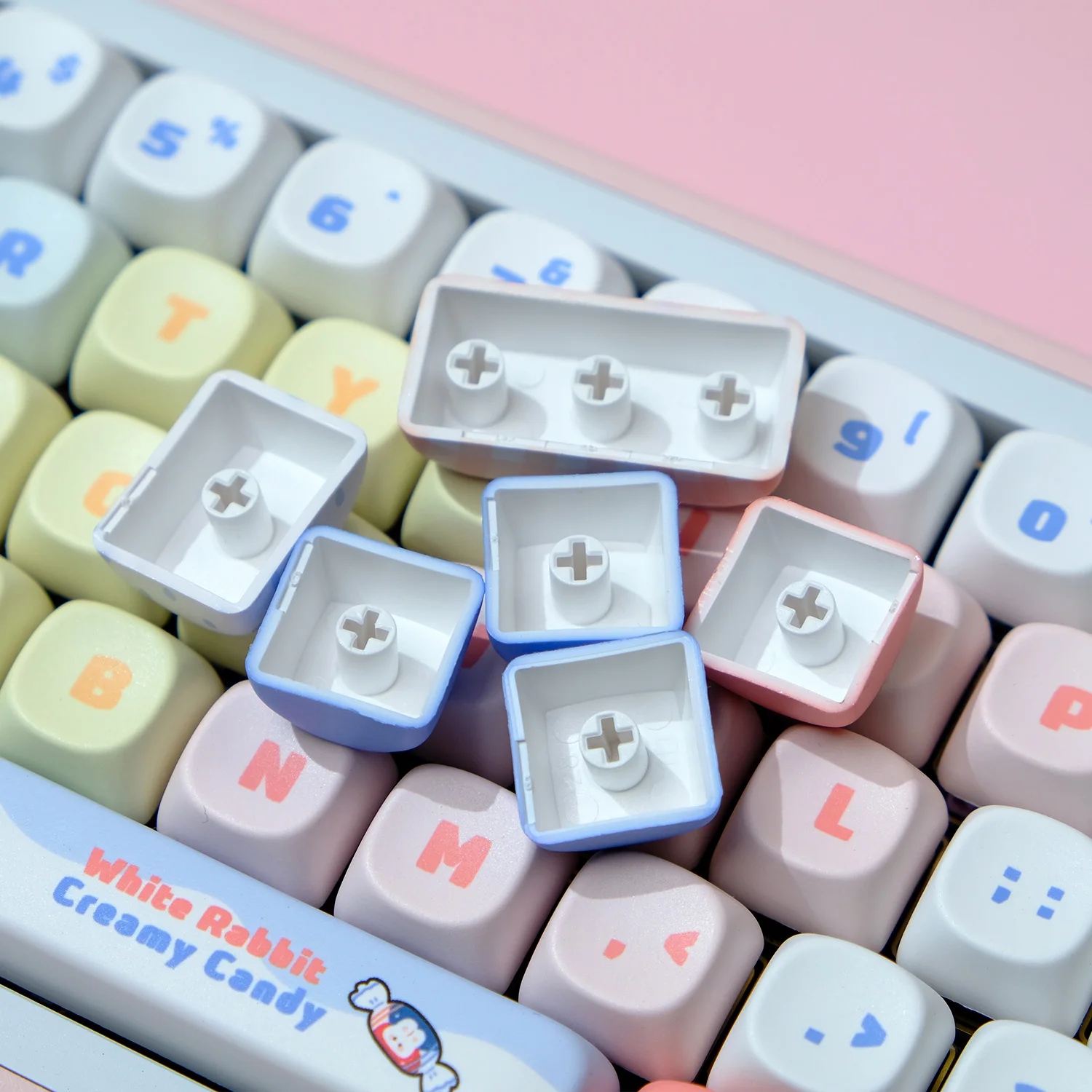 KTOMOT MOA perfil 125 teclas lindo conejo blanco grande tema Keycaps tinte Sub PBT Anime juego Keycap para teclado mecánico Mx Switch