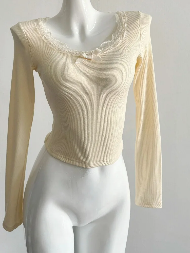 بلوزة طويلة من الدانتيل بلون نقي للنساء للخريف مع قلنسوة رفيعة عادية Sle مادة أخرى 00% طويلة بقلنسوة