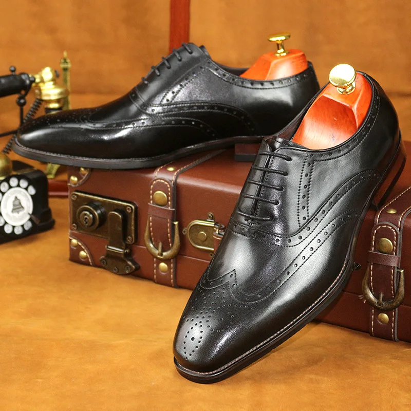 New  Genuine Leather Shoes Men Business Dress Formal Shoe British Carved Cowhide Top Layer Leather Shoes