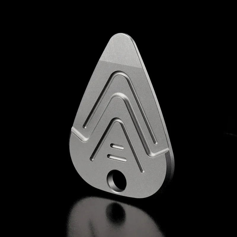 Titanium Alloy Guitar Pick Wearable Necklace Pendant, Playable Metal Plectrum for Guitar Playing Unique Gift Lightweight JJ5147