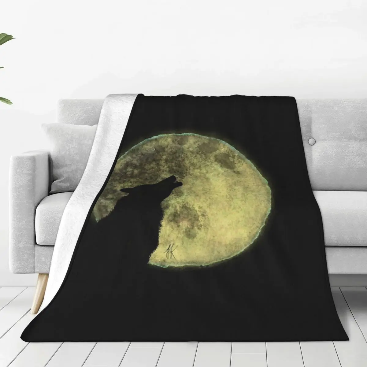 Wolf & Full Moon Four Seasons Universal Blanket Movie Theater Can Be Laid Father's Day Gift