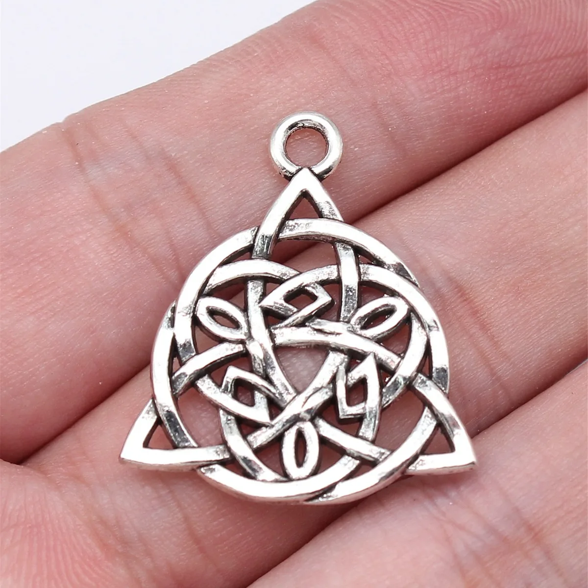 10pcs 26x30mm Antique Silver Color Celtic Knot Charms Pendant DIY Hand Crafts Findings