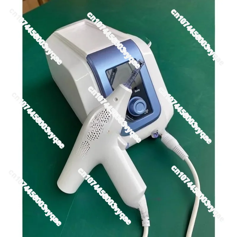 This Paper Introduces A Hydration Superconducting Instrument, A Non-invasive Water-light Atomizer Used in Beauty Salons