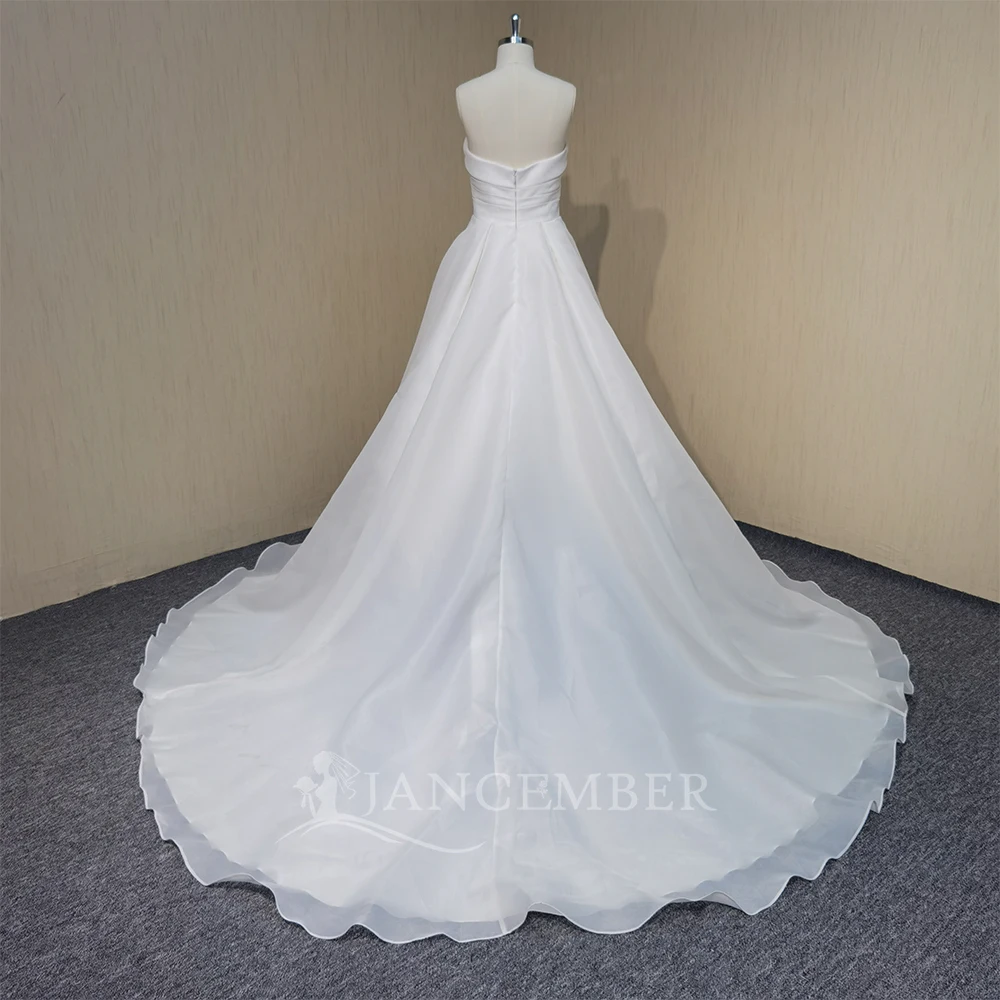 Sexy Vrouw A-lijn Trouwjurk Aangepaste Strapless Satijn Lovertjes Applique Hof Trein Bruidsjurk vestidos de novia boda