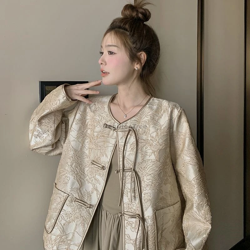 Setelan Atasan Wanita tambal sulam, gaya Cina kancing rumbai saku tang atasan emas jacquard elegan mantel temperamen modis ramping