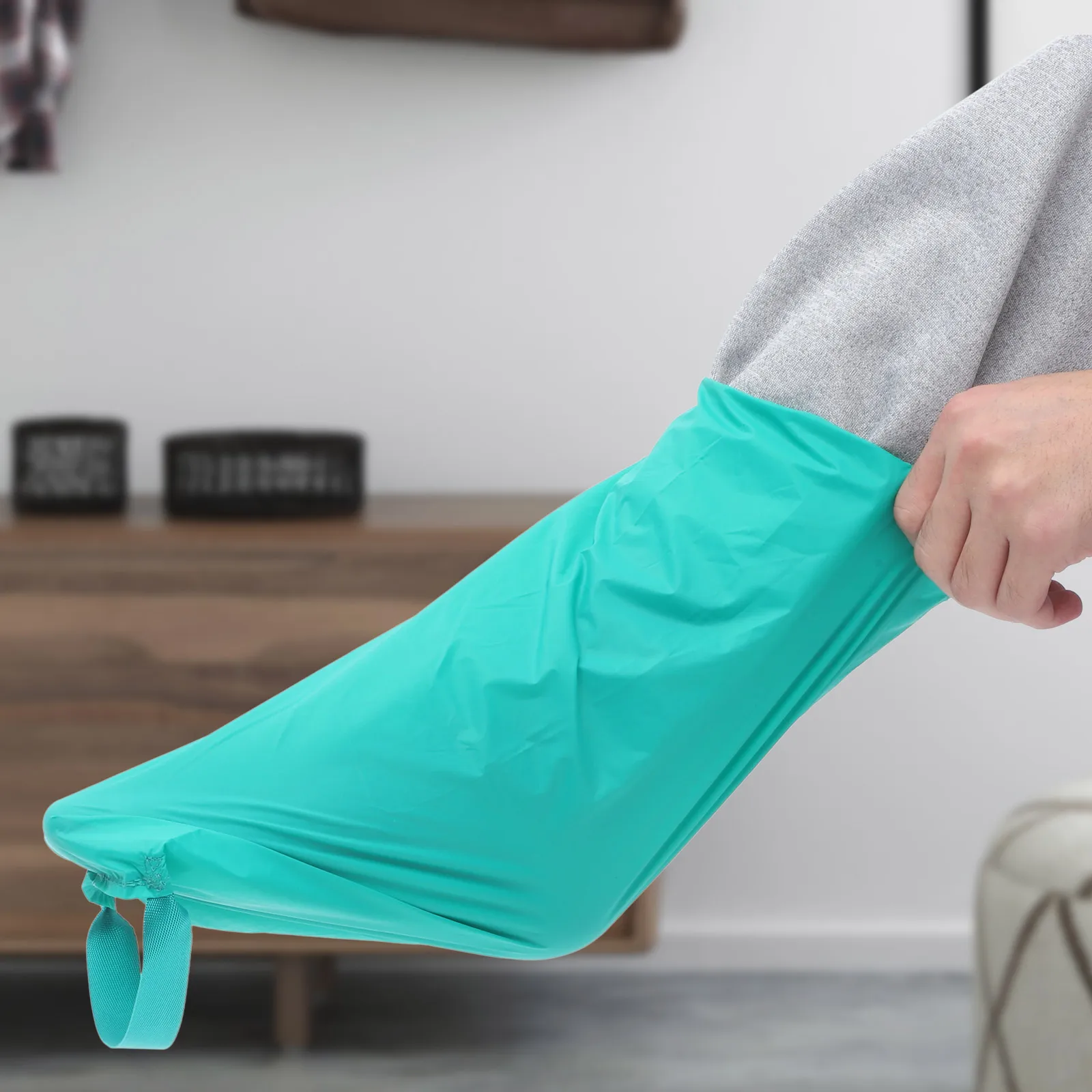 Bettlägerige Verbandhilfe für ältere Menschen und Behinderte – Anti-Reibungs-Kleidungshilfe für Hosen/Hemden mit schützenden Fußärmeln