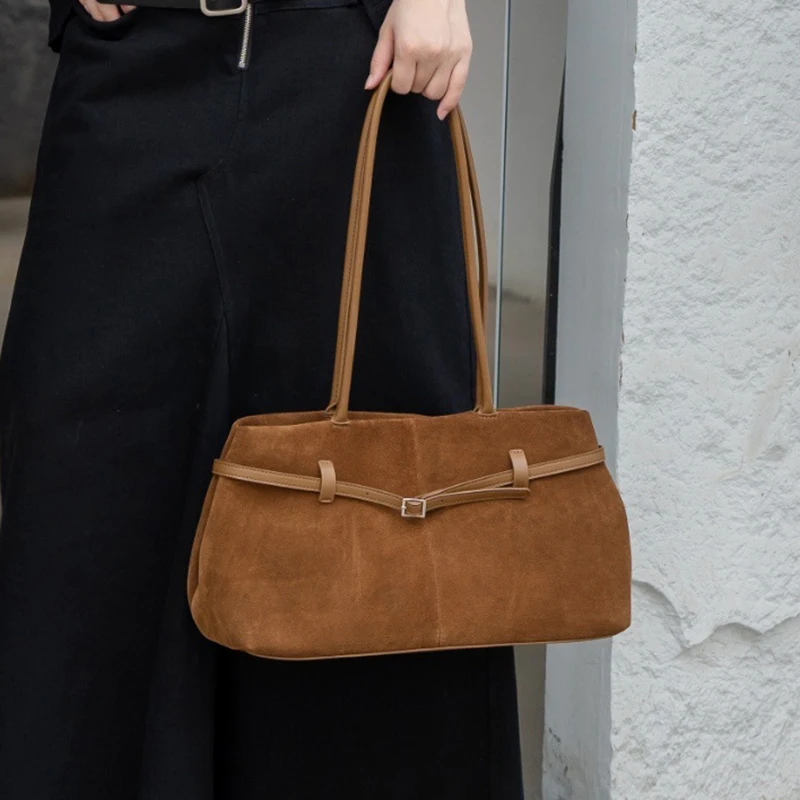 

Suede Women's Tote Bag 2025 New Niche Design Bowling Bag Frosted Cowhide Vintage Handbag Fashion Women's Armpit Shoulder Bag