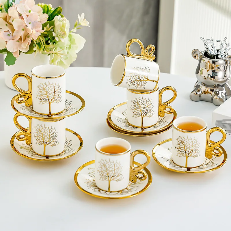 Luxuriöses Britisches Porzellan Kaffee- und Teetassen-Set mit Untertassen für den Nachmittagstee, Tischgeschirr-Geschenk für Frauen, Zuhause und Küche