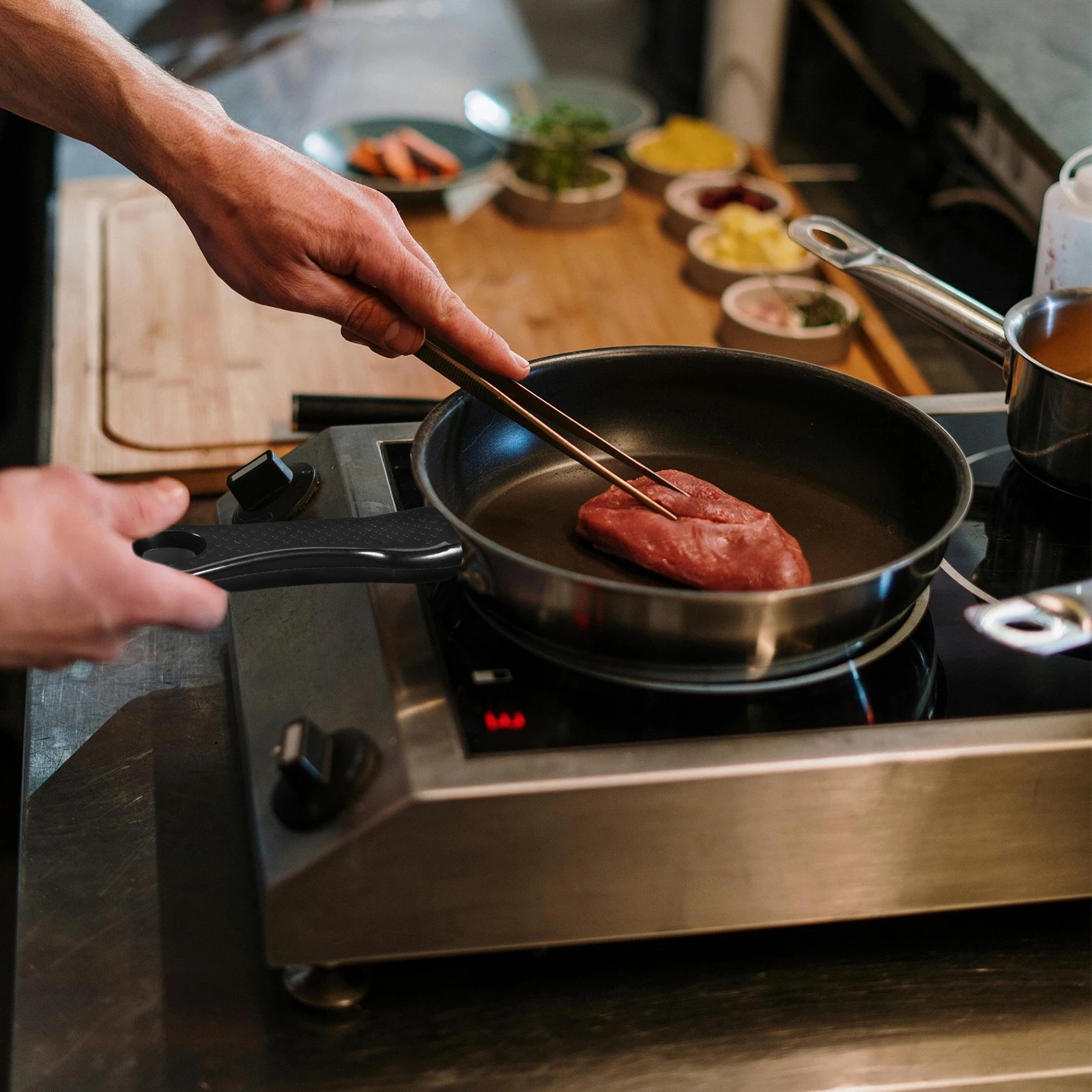 

Universal Adjustable Anti-Scald Replacement Pan For Pots Pans Ergonomic Non-Slip Pot Install Cookware Accessories Wok