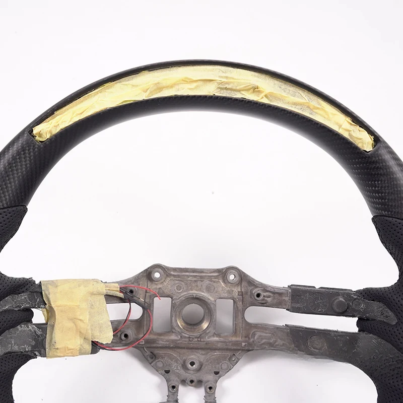 Suitable Volante - |     Carbon fiber style steering wheel frame W204 W205 W213 CLS C-Class CLA led