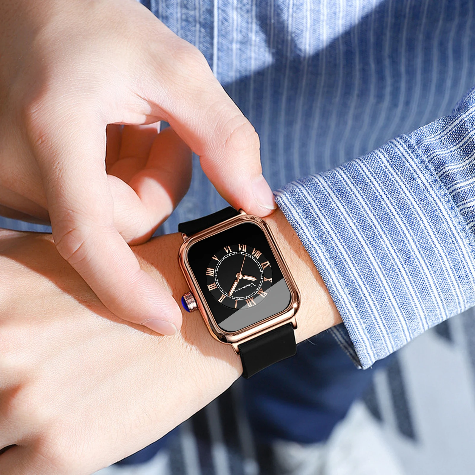 ساعة نسائية مربعة من العلامة التجارية VA VA VA VOOM بحزام سيليكون أنيق وحركة كوارتز أصلية باللون الذهبي الوردي ساعات رسمية بمقياس عربي