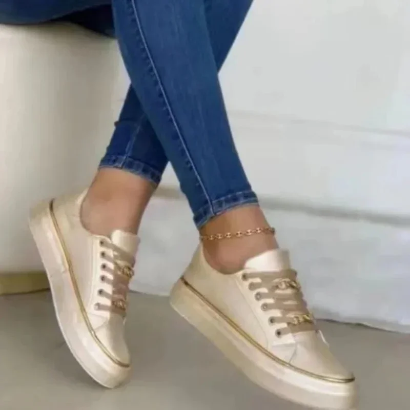 Sapatos vulcanizados plataforma para mulheres, cabeça redonda, sapatilhas com renda, tênis de couro, moda casual para senhoras, tamanho grande