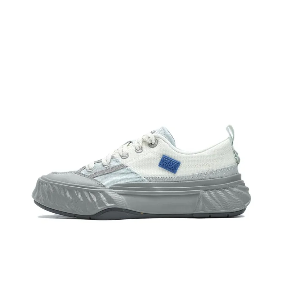 zapatos-fila-fosso-chuanxing-zapatos-de-lona-de-cana-baja-transpirables-resistentes-a-la-abrasion-color-blanco-y-gris-para-mujer-f12w422304fcj