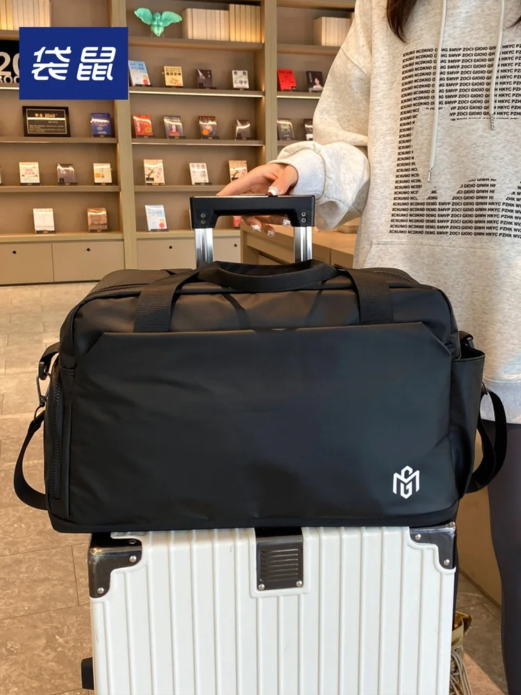 kangaroo-travel-bag-large-capaci-ladies-handheld-boarding-bag-waterproof-expandable-lage-bag-bla-faionable-trendy