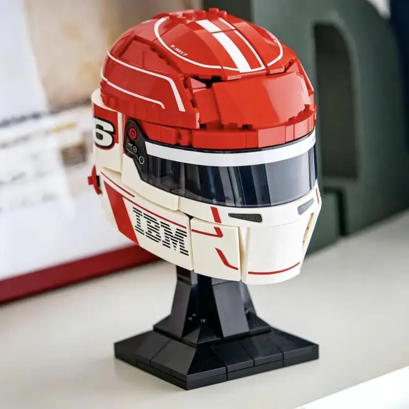 886pcs  Racing Car Racing Driver Scuderia Charles Leclerc Helmet Building Block  Model Toys Ornament Birthday Gift Halloween view 4
