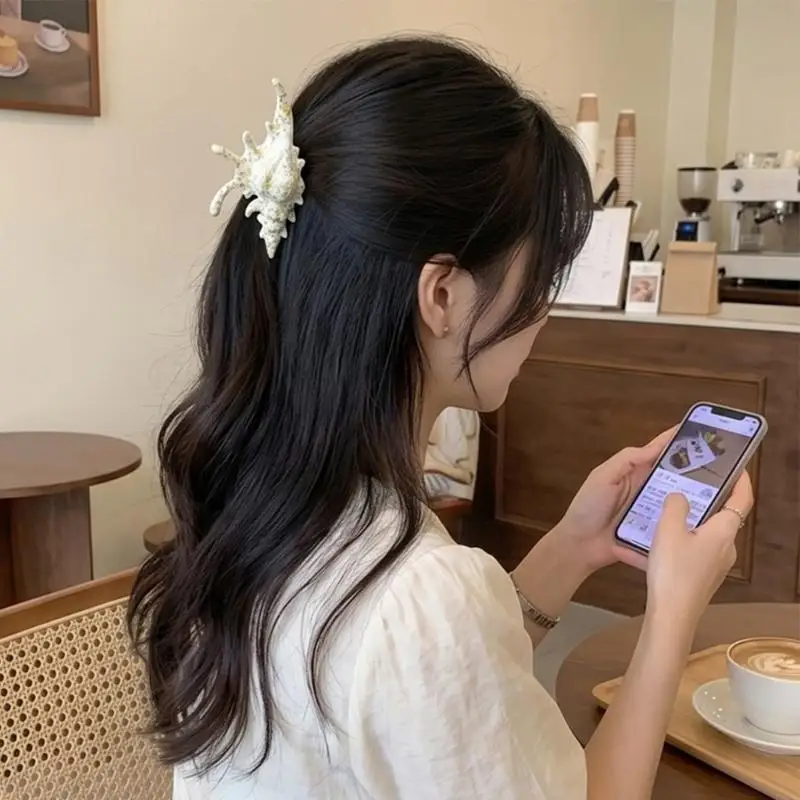  Stylish Acrylic Hair Claw Clip with Sparkling Design Secure Hold for Long Hair