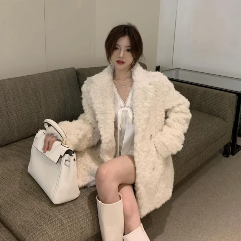 Autumn And Winter New Imitation Fur thicken Coat Female Korean Loose Fluffy Mid-Length Lambs wool Overcoat Women