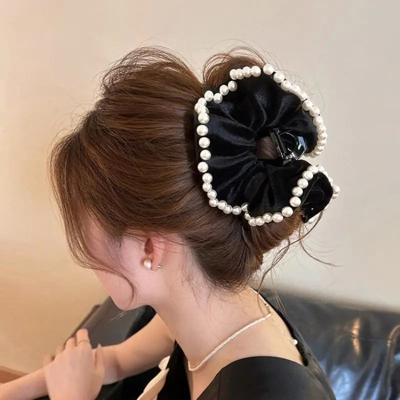 

Elegant Black Velvet Pearl Large Hair Claws - French Style Shark Grab Clips for Women Girls | Sweet Hair Accessories