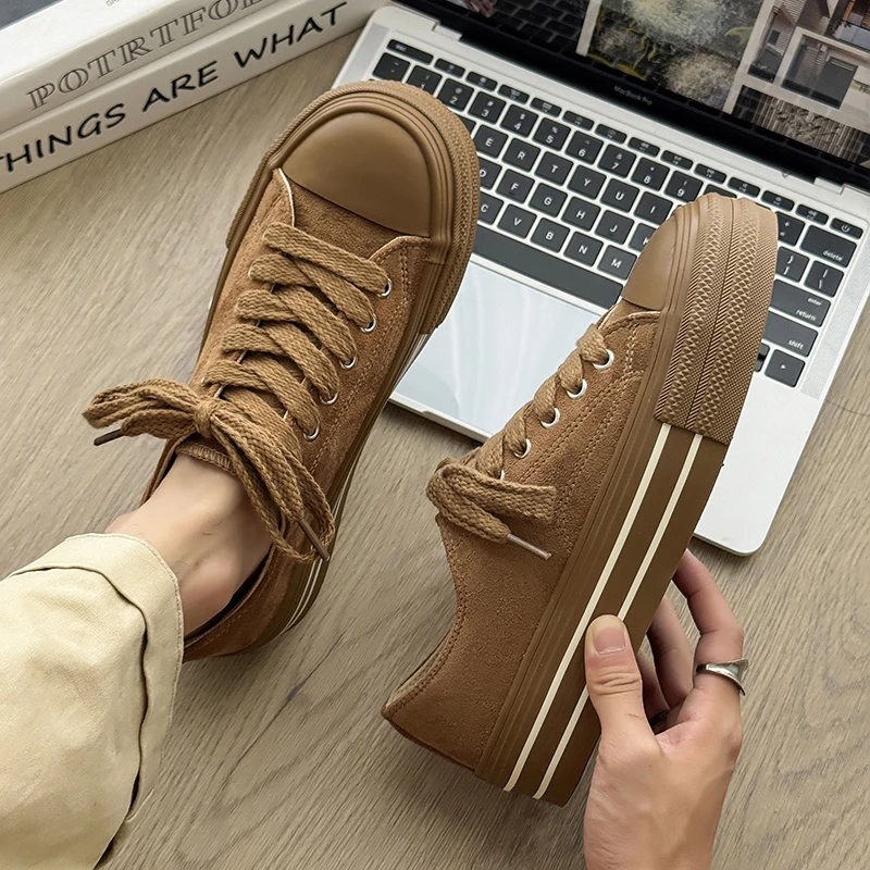 

2025 New Men's Board Shoes,sneakers,skate shoes,Casual Shoes Outdoor Daily Wear Lightweight Cushioned non-slip Non-Slip Travel