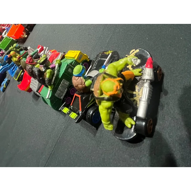 Teenage Mutant Ninja Turtles Figure Raphael Michaelangelo Donatello Car Model Pretend Play Toy