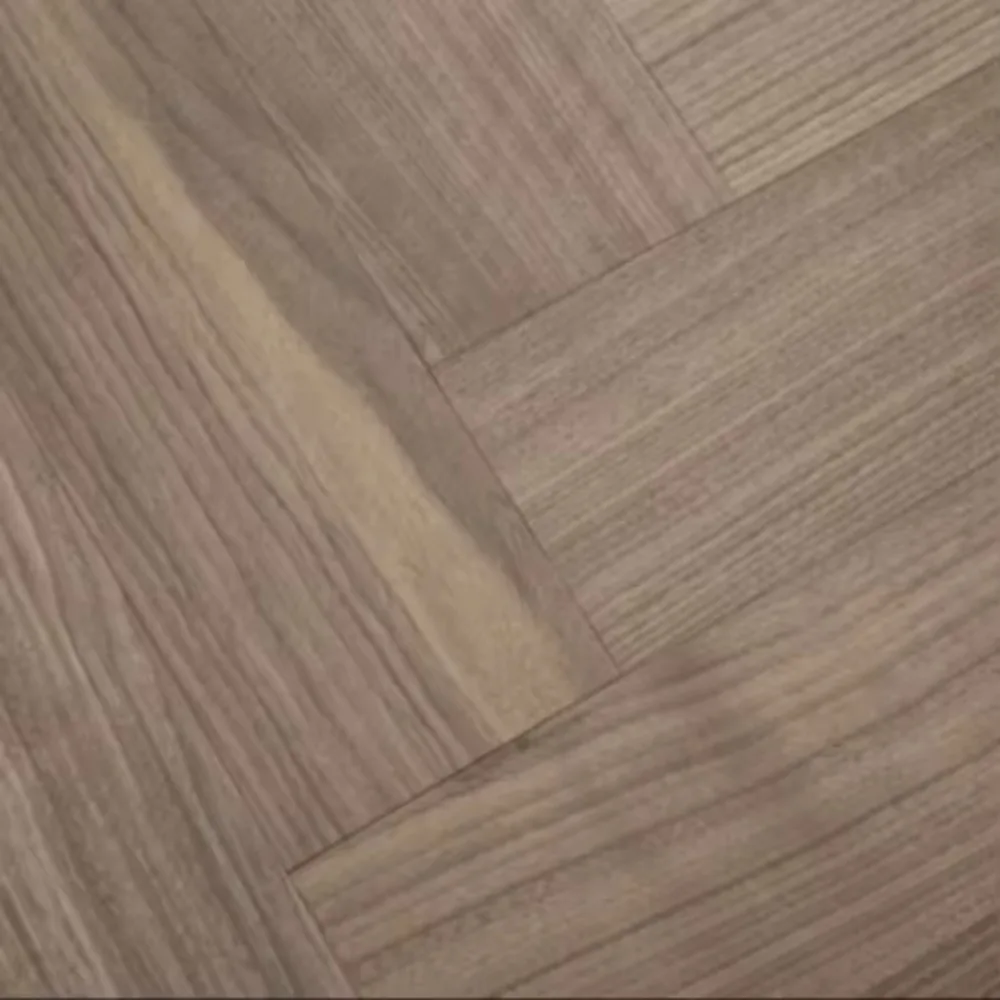 نسخة مخصصة من خشب الجوز والأرضيات الصلبة المتعرجة