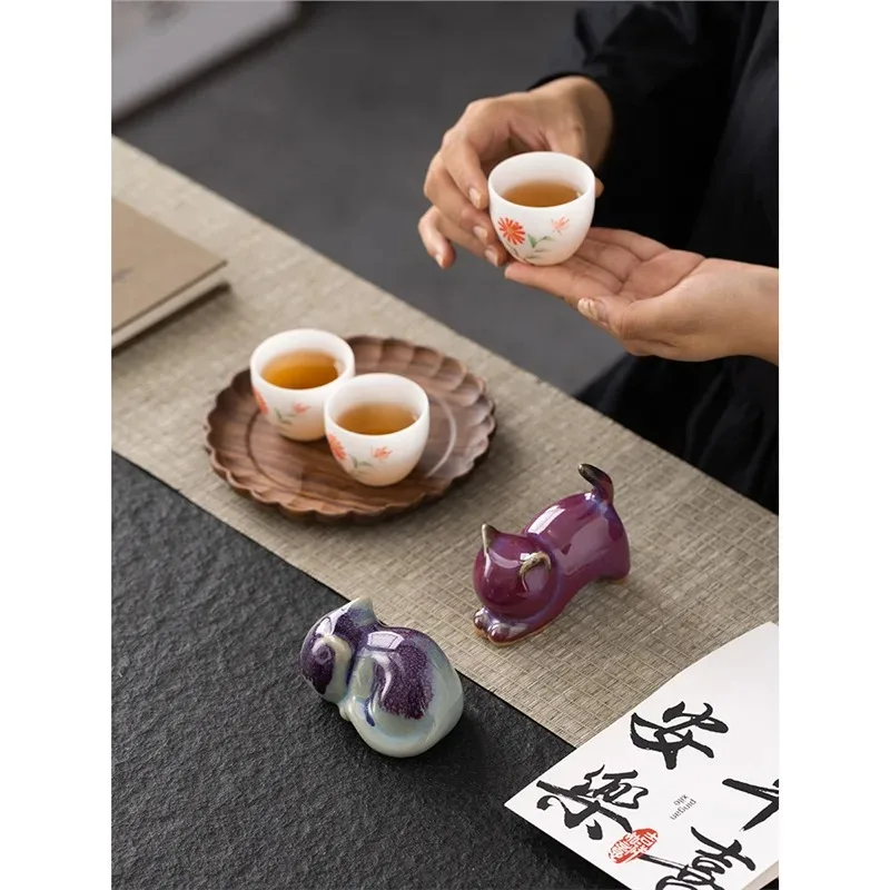Cute Cat Shaped Desktop Teapet Ceramic Ornament Home Decor Crafts Fashion Tea Drinks Tray Decoration Miniatures Ceramics Toys