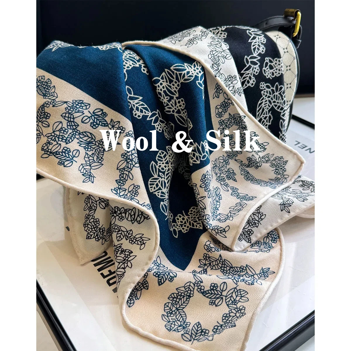 

2026 Wool Silk Handkerchiefs Luxury Brands for Women Winter Ethnic Blue Black Printed Neck Scarves Reversible Shawl Hijabs