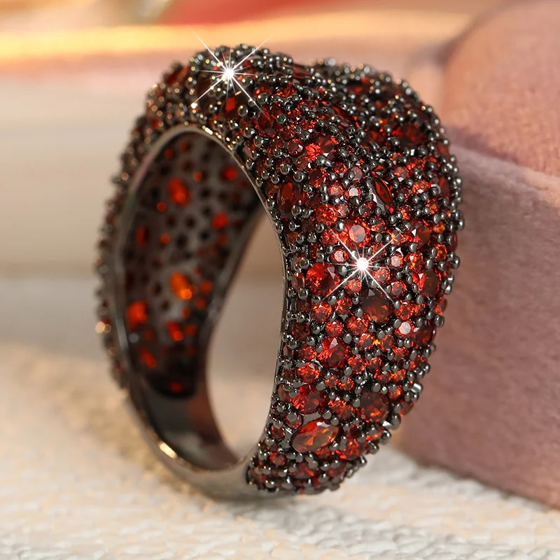 Damen-Mode-Persönlichkeitsring mit vollflächigem rotem Zirkonia, funkelndem Design, breiter Ring, Accessoire für Party und Bankett – Detail 4
