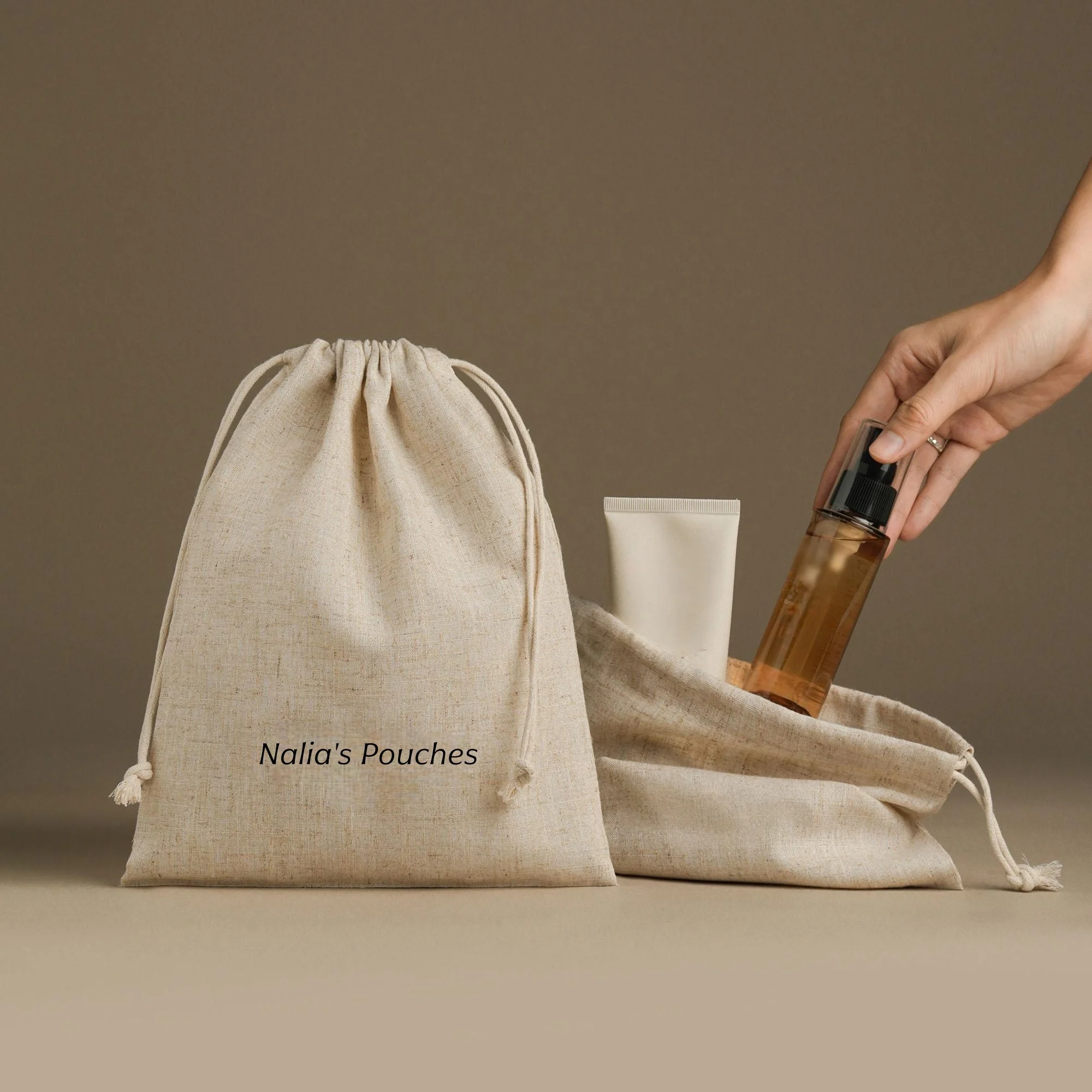 

Custom Logo Linen Drawstring Bags Jewelry bag Cosmetic clothes Storage pouch Ring Earrings Wedding Favor Candy Bag