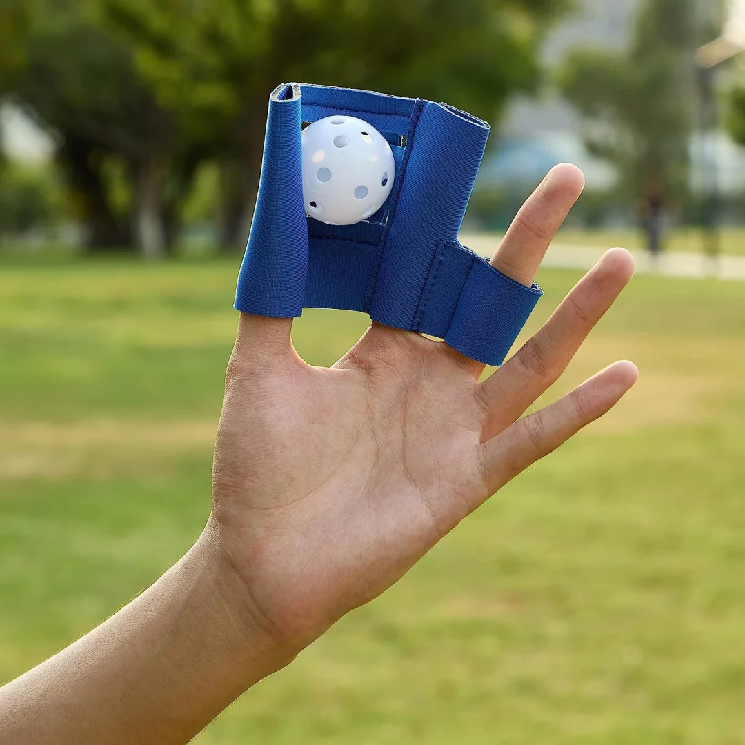 

Wholesale of mini baseball training equipment, baseball receiving gloves, network gloves, mini training tool gloves