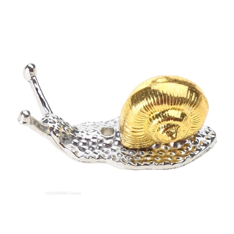 1pcs Unique Alloy Snail Decor Handmade Metal Incense Holder Crafts Figurines Ornament Room Decor Supplies Home Decoration