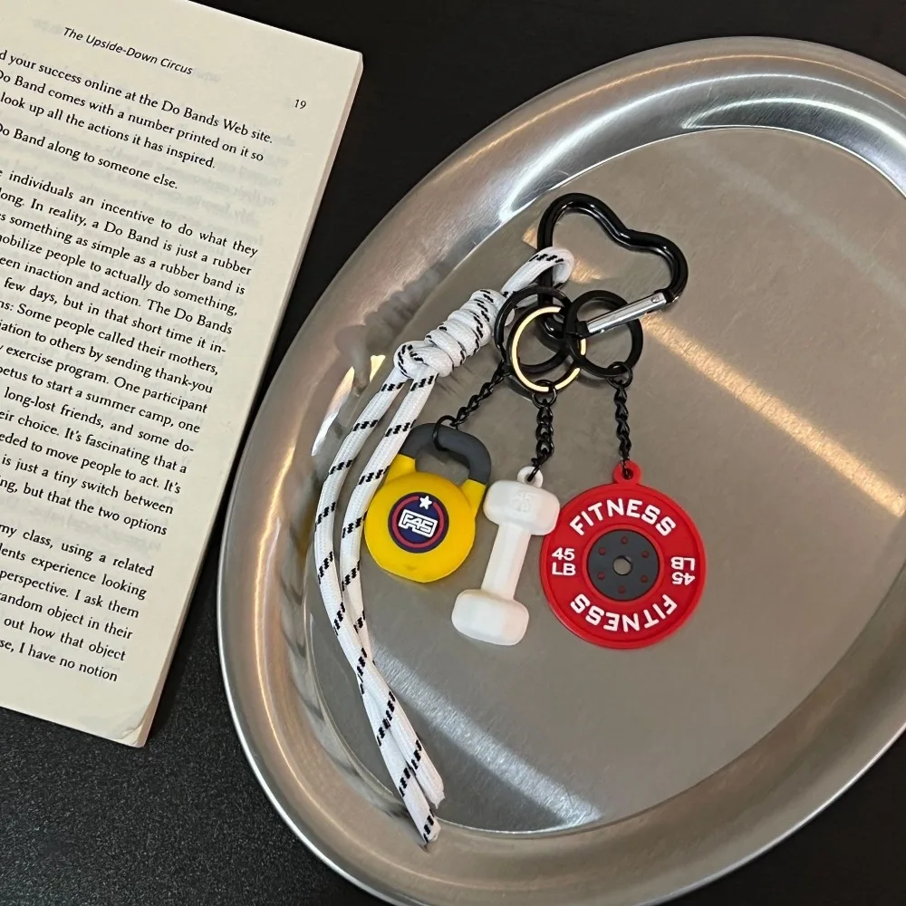 

Mini Barbell Plates Key Chain Kettlebells Heart-shaped Buckle Simulation Dumbbells Keyring Bag Charm Water Cups