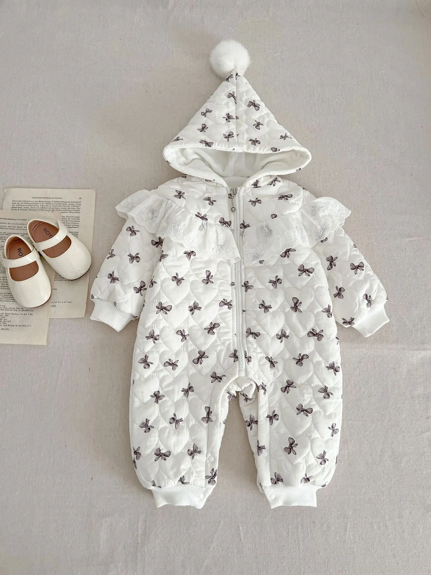 INS Winter Infant and Toddler Bodysuit Thickened Warm Girl Baby Princess Hundred  Suit Romper Outwear Kids Fashion Baby clothing