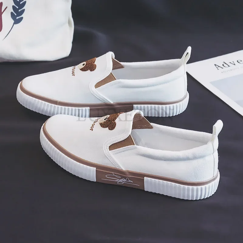 Flat Bottomed Little Bear Low Cut Canvas Shoes for Women Fashion Trend Comfortable and Non Slip Versatile Casual Board Shoes