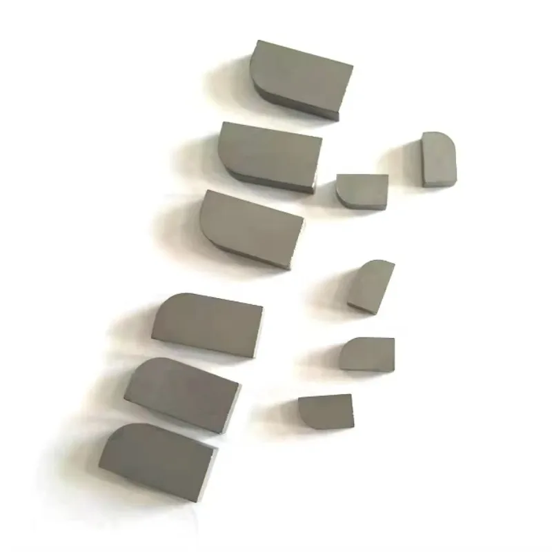Sold in 1 kg  Brazed Cemented Carbide Insert 2170 Roughing Cast Iron Light Alloys Cutting Bit Yg15 Yg8 Yg6