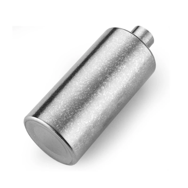 

Outdoor portable pure titanium wine jug, household sealed Baijiu titanium wine bottle, large-capacity wine can