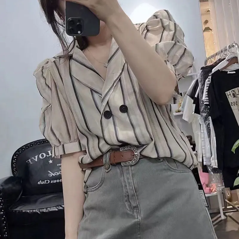 Stylish Tailored Collar Blouse 2024 Summer Korean Striped Women\'s Clothing Commute Loose Button Casual Basic Short Sleeve Shirt