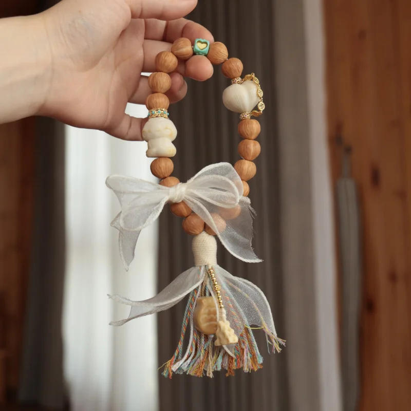 

Monkey Brushed Peach Handheld High-End Bracelet Fashion Jewelry