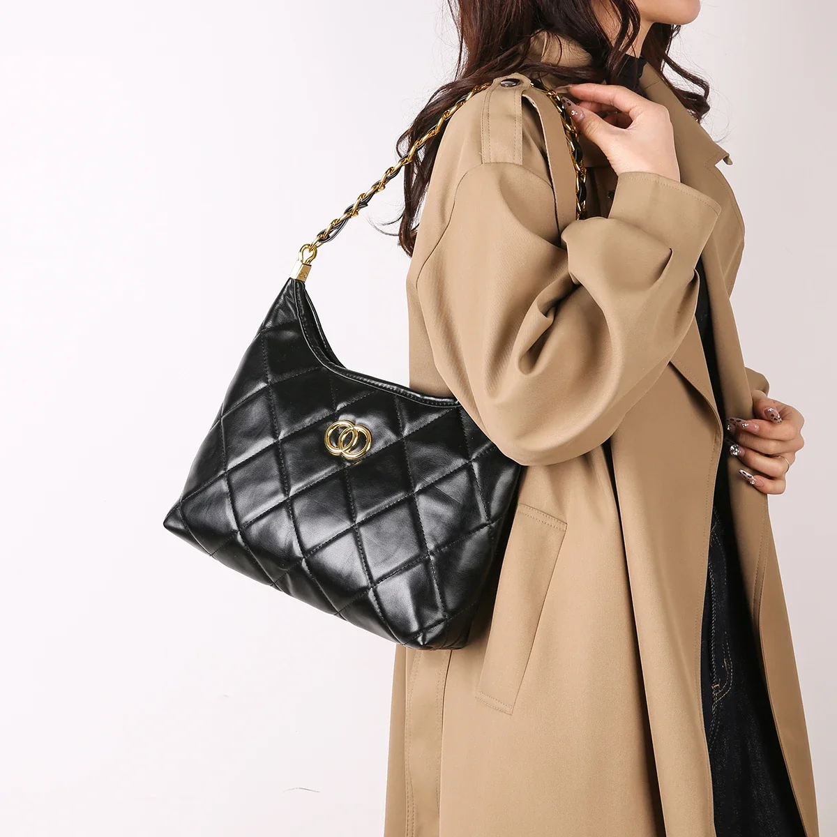 

Famous women's zipper shoulder bag, luxurious and exquisite design handbag, elegant women's chain strap crossbody bag