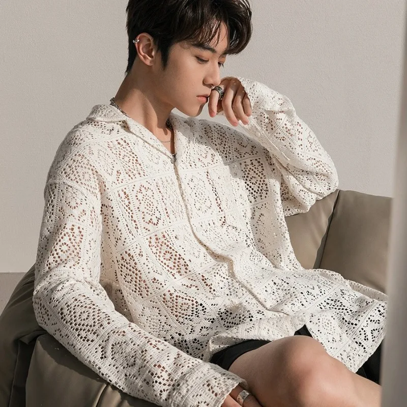 

Hollow flower shirt men's long-sleeved design sense niche autumn new couple loose thin casual shirt